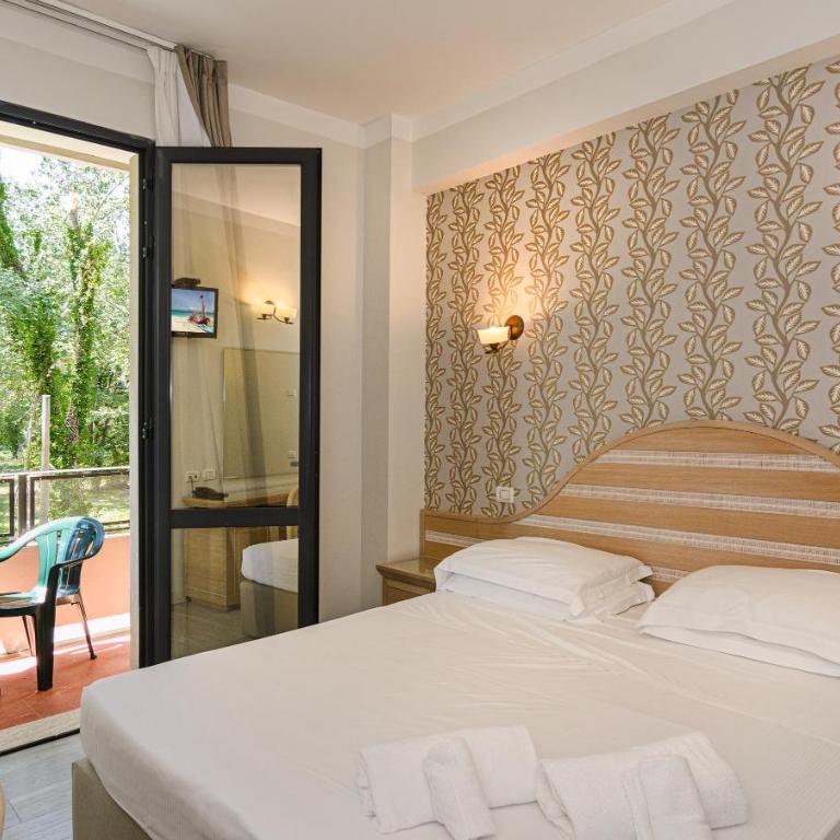 Hotel Nedy - Camera Tripla - 2