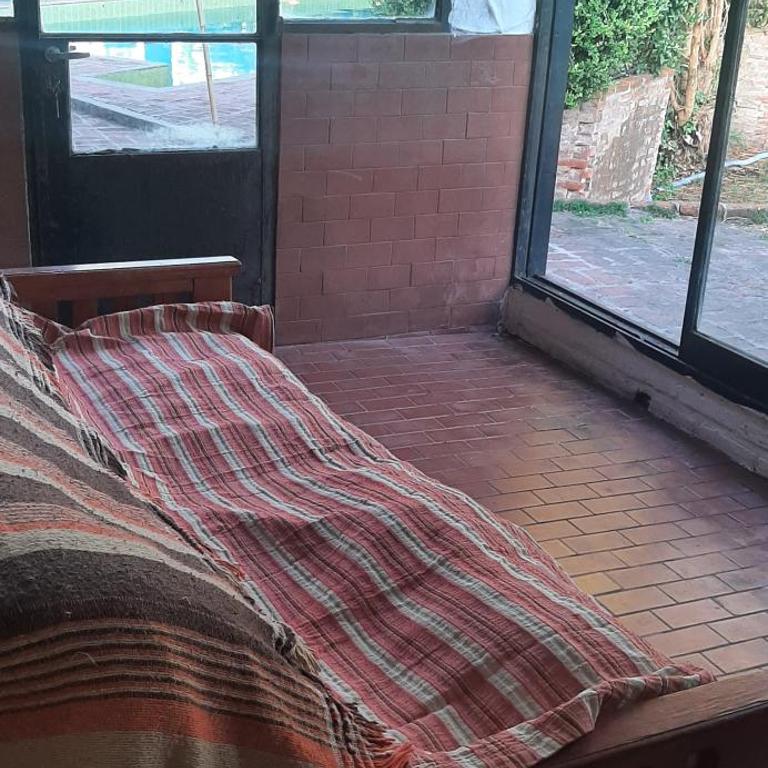 Casa con piscina en Sierra de los Padres - Casa de 2 dormitorios - 34