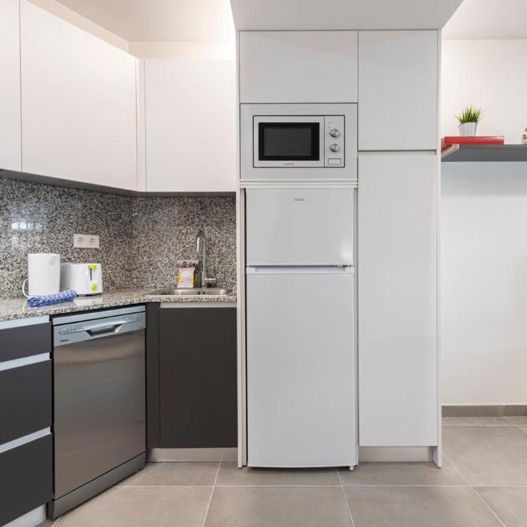 Dobo Madrid América - One-Bedroom Apartment - 15