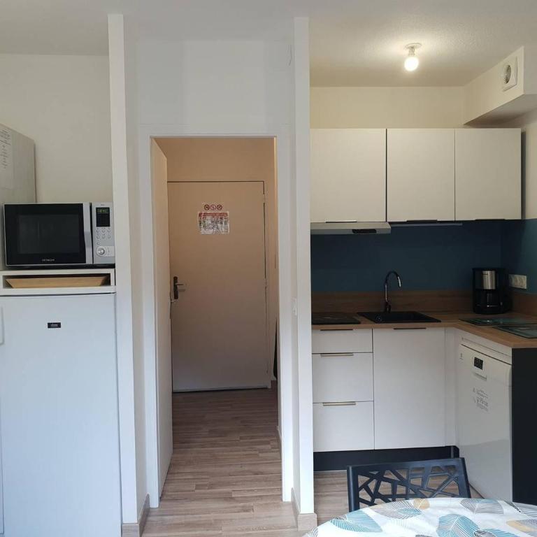 Appartement T2bis - Proche centre - 4/6 personnes - Vue montagne - FR-1-234-297 - Appartement - 1