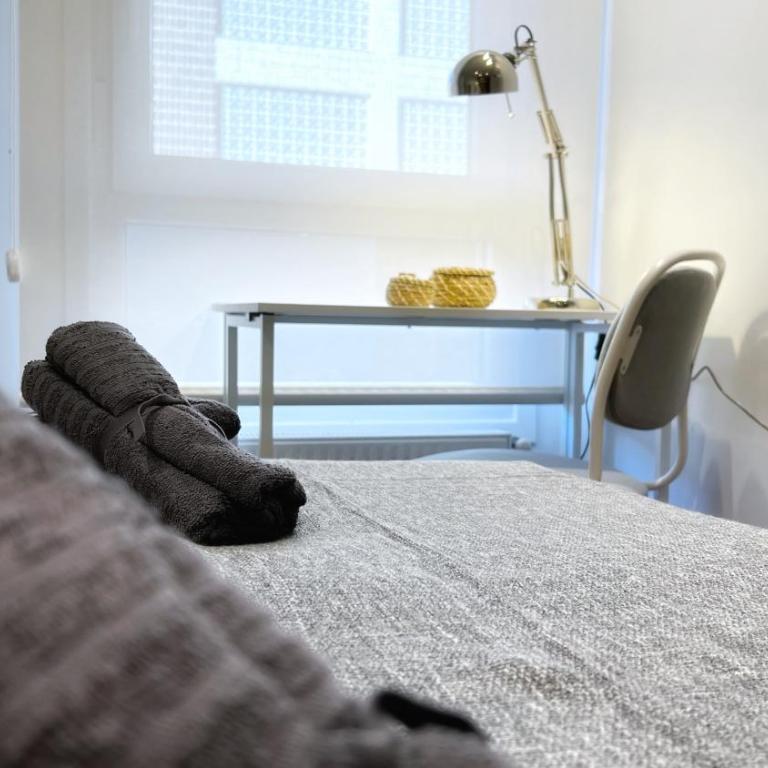 Blas de Otero, Vivienda Turística Reformada con Wifi - Three-Bedroom Apartment - 13