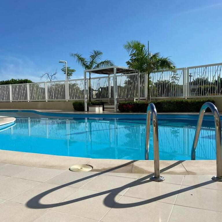 Modern well-equipped 4 PPL condo/5 MIN beach walk - One-Bedroom Apartment - 46