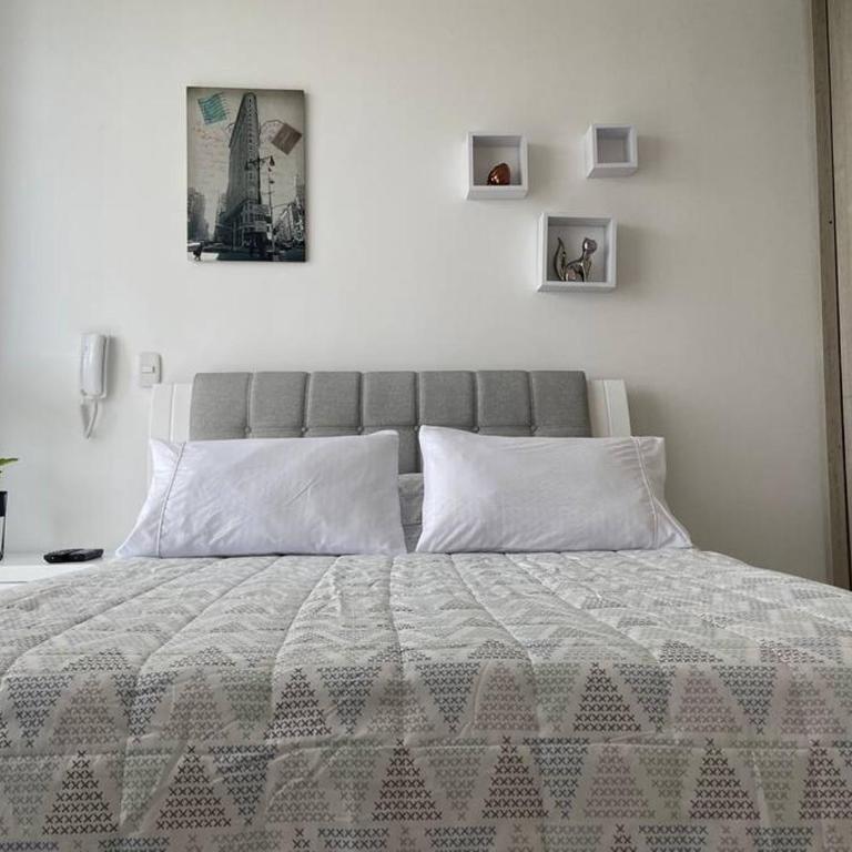 Modern well-equipped 4 PPL condo/5 MIN beach walk - One-Bedroom Apartment - 49