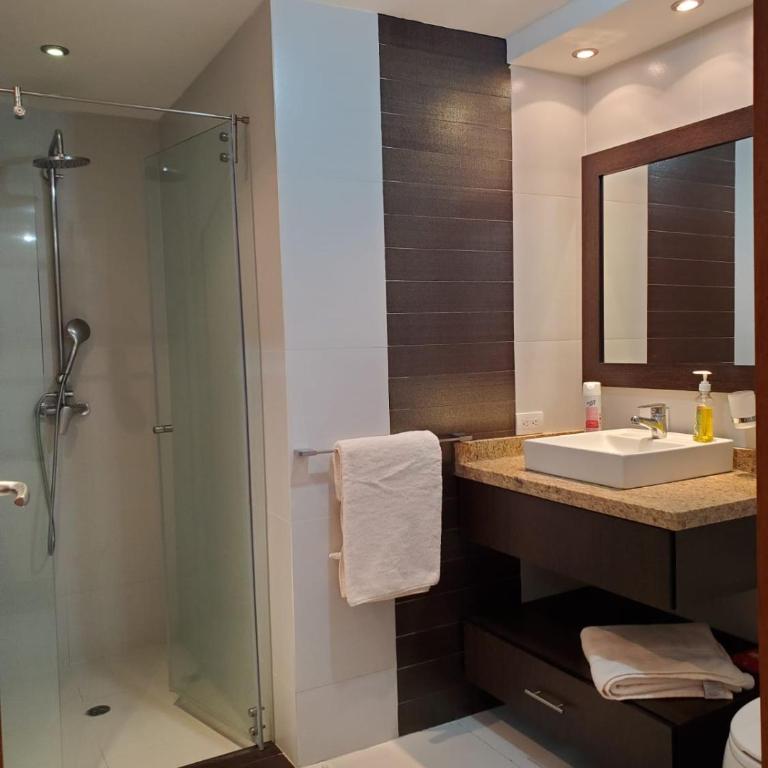 ELEGANTE SUITE CUMBAYA QUITO - Apartamento de 1 dormitorio - 7