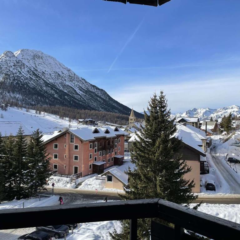 Studio rénové au centre de Montgenèvre, balcon, parking, idéal 2 pers, proche pistes - FR-1-330D-84 - Appartement (2 Adultes) - 9
