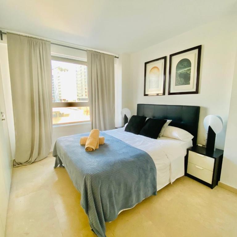 Akira Flats Diagonal Mar Apartments - Four-Bedroom Apartment with Terrace - 4th Floor - 11