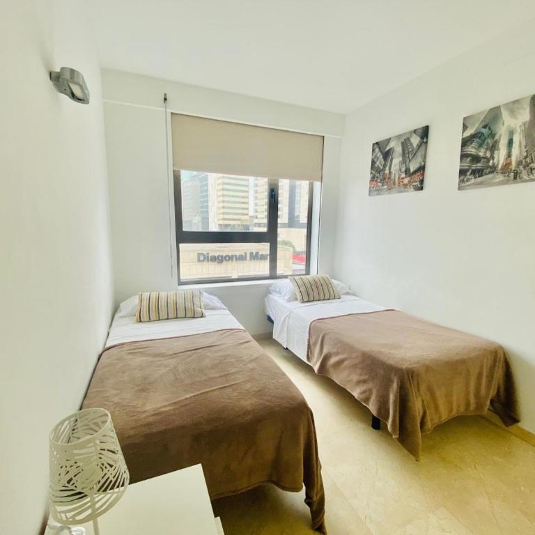 Akira Flats Diagonal Mar Apartments - Four-Bedroom Apartment with Terrace - 4th Floor - 14