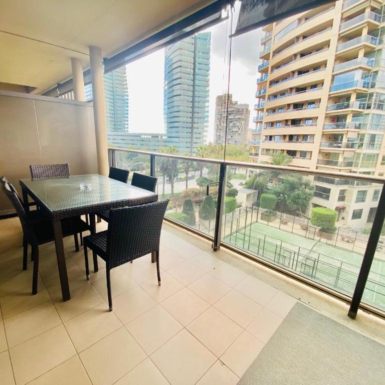 Akira Flats Diagonal Mar Apartments - Four-Bedroom Apartment with Terrace - 4th Floor - 7