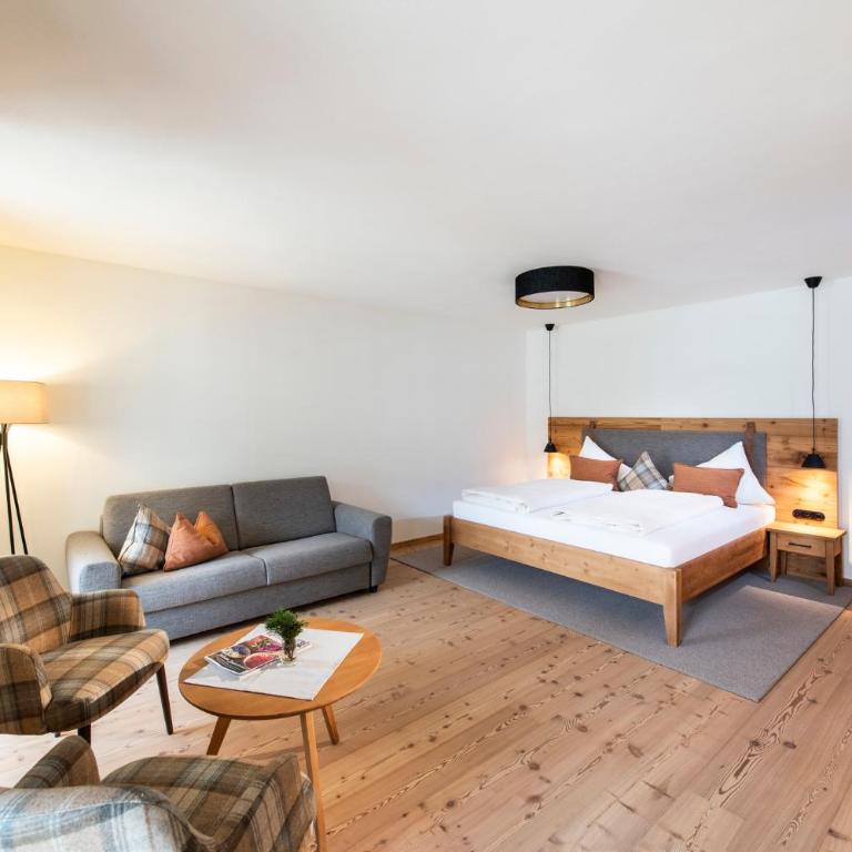 Hotel Grünerhof - Junior Suite mit Bergblick - 3