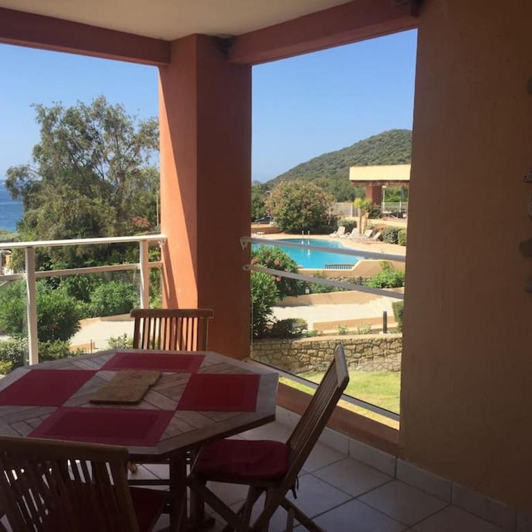 F2 vue mer dans résidence avec piscine - Appartement 1 Chambre - 10