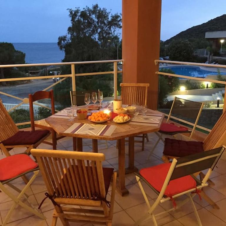 F2 vue mer dans résidence avec piscine - Appartement 1 Chambre - 11