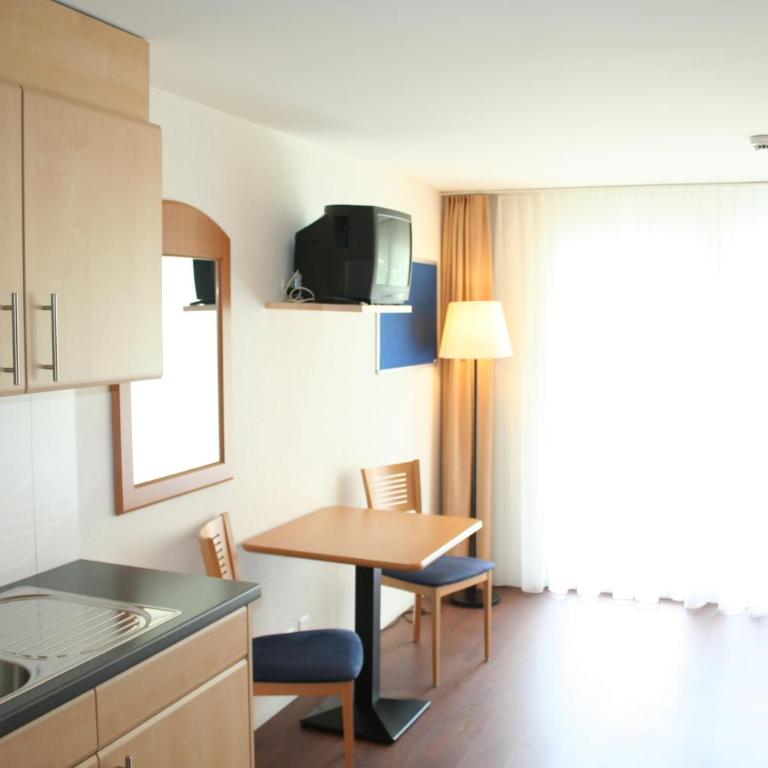 Welcome Hotel Täsch by Täscherhof - Einzelzimmer mit Balkon - 1