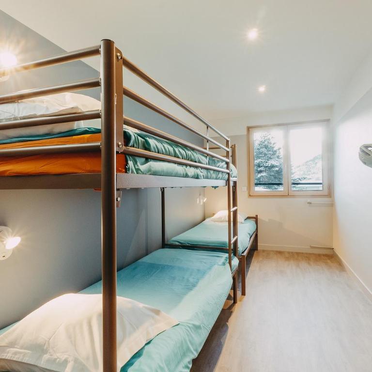 CIS-Ethic Etapes de Val Cenis - Chambre Triple avec Salle de Bains Commune - 2