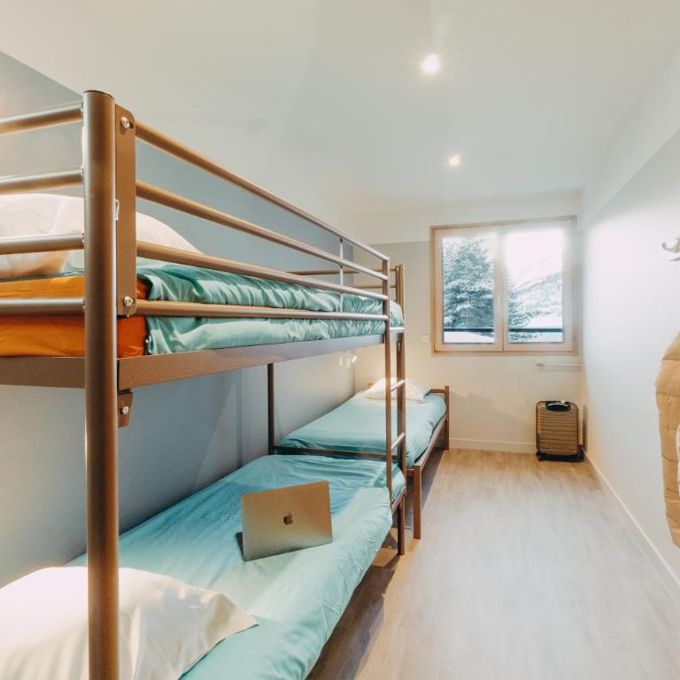 CIS-Ethic Etapes de Val Cenis - Chambre Triple avec Salle de Bains Commune - 12