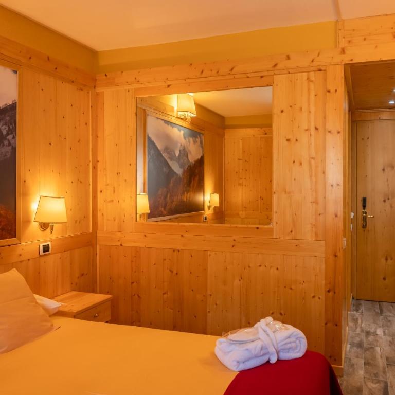 Grand Hotel Sestriere - Camera Standard Matrimoniale/Doppia con Letti Singoli - 5