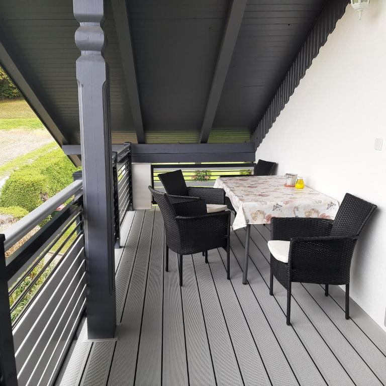 Ferienwohnung Annemarie - Superior Apartment mit 2 Schlafzimmern und Balkon - 8