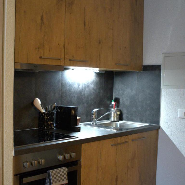 Superbe studio avec parking privé - Studio - Vue sur Montagne - 13