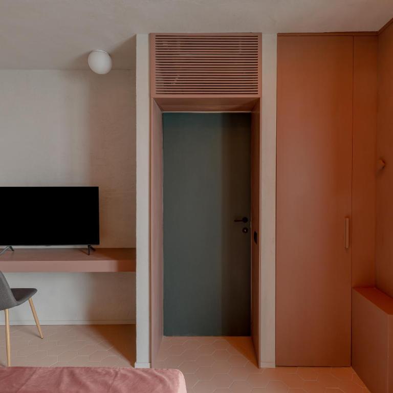 Design apartment with private pool in Campo dei Fiori - Appartamento con 2 Camere da Letto - 19