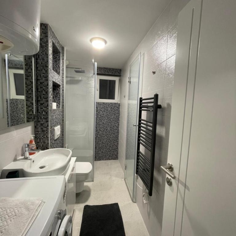 Amigi - Apartman sa 2 Spavaće Sobe - 3