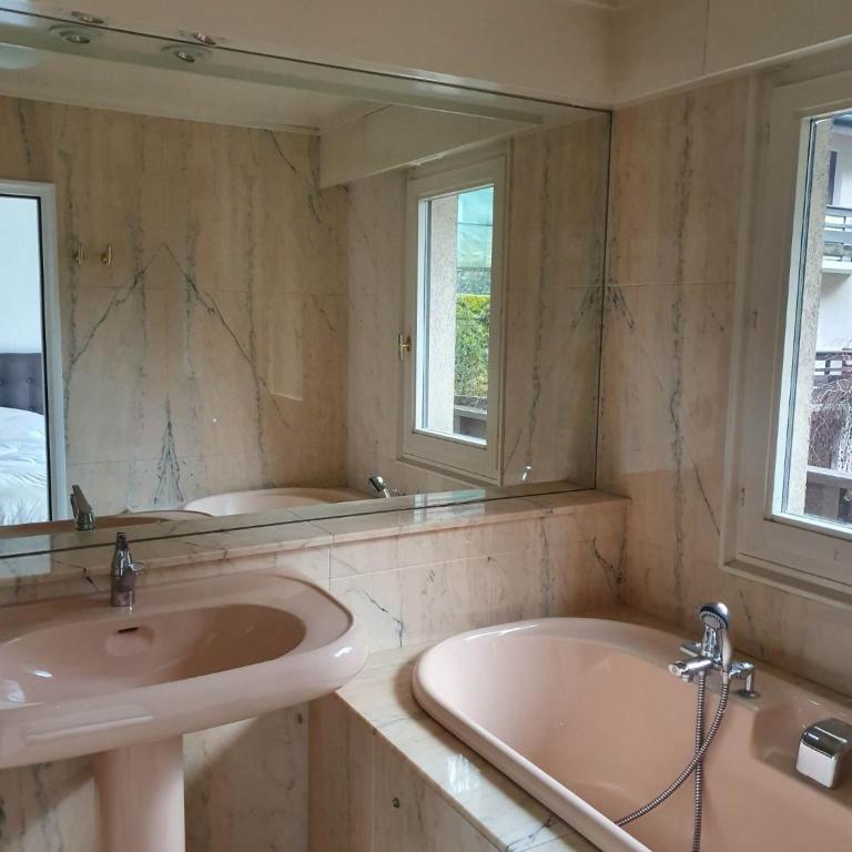 Appartement 150m2 - 5mn du téléphérique de l'Olympe - domaine des 3 vallées - Appartement Deluxe - 36