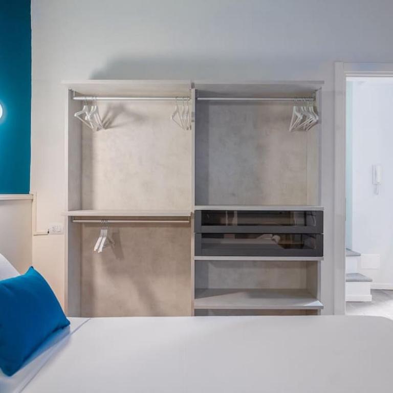 Residenza Mercanti - City Center - Lovely Maison - Appartamento con 2 Camere da Letto - 11