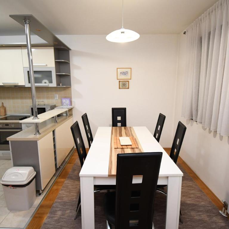 Apartman 'Dunja 2' Banja Luka - Apartman sa 2 Spavaće Sobe - 10