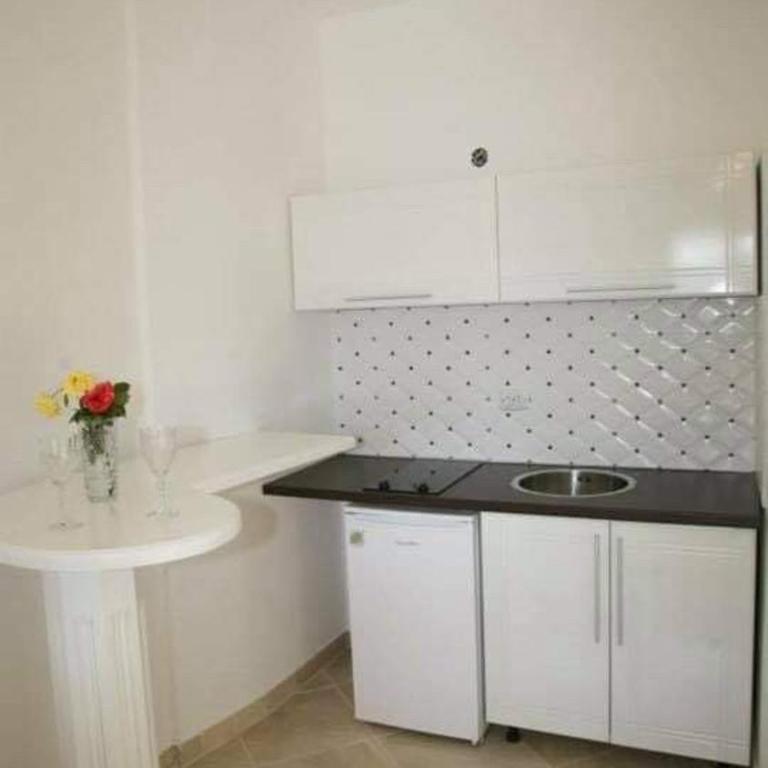 Queen Kodre Apartments - Apartman sa 2 Spavaće Sobe i Pogledom na Bazen - 17