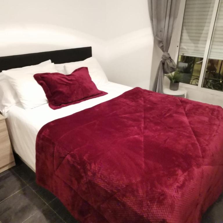 Tesoro de madrid centro - Two-Bedroom Apartment - 1