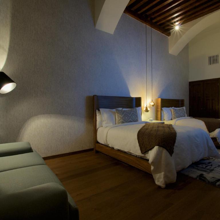 Nueve 25 Hotel Boutique - Superior Queen Room with Two Queen Beds - 4