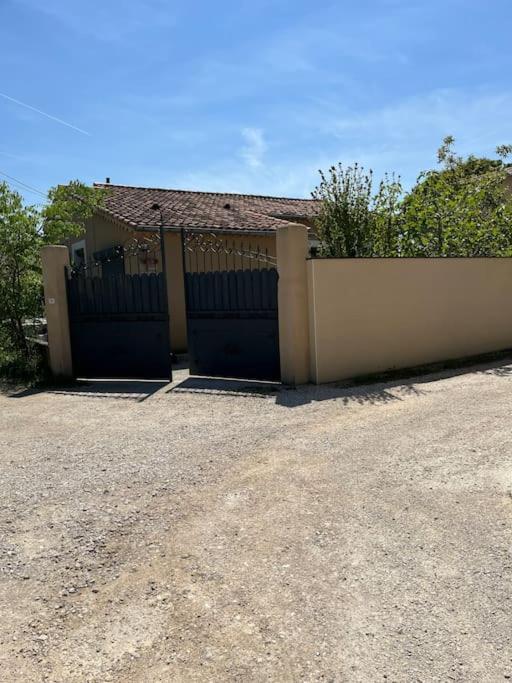 Villa climatisé avec piscine - Maison 3 Chambres - 12