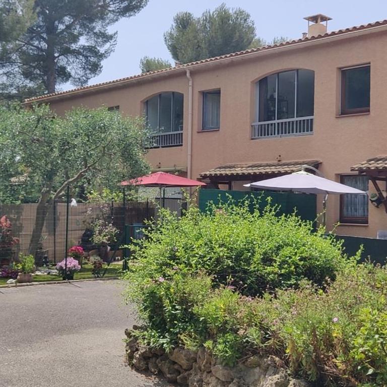 Appartement T2 46m2 avec grande terrasse - Two-Bedroom Apartment - 5