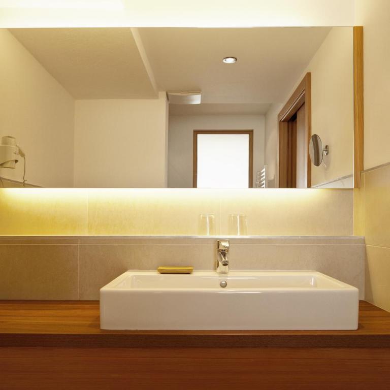 Hotel Lechner - Habitación Doble Superior con balcón - 10