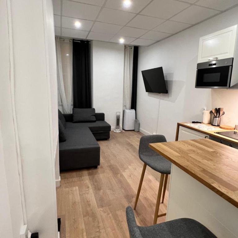 Studio Climatisé Centre Ville #9 - One-Bedroom Apartment - 4
