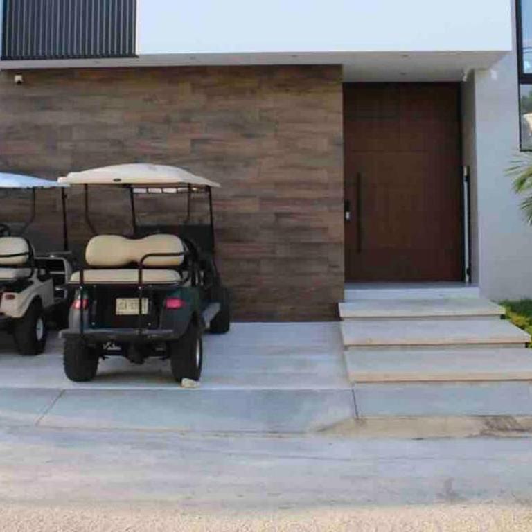 Casa Moderna de 4 Pisos Con Rooftop Vista Al Mar - Five-Bedroom House - 6