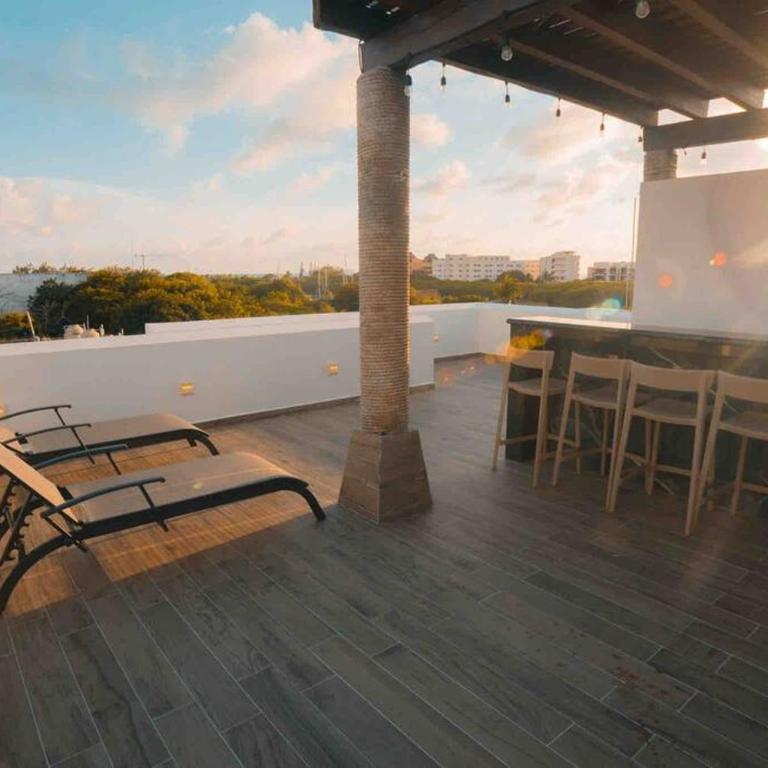 Casa Moderna de 4 Pisos Con Rooftop Vista Al Mar - Five-Bedroom House - 21