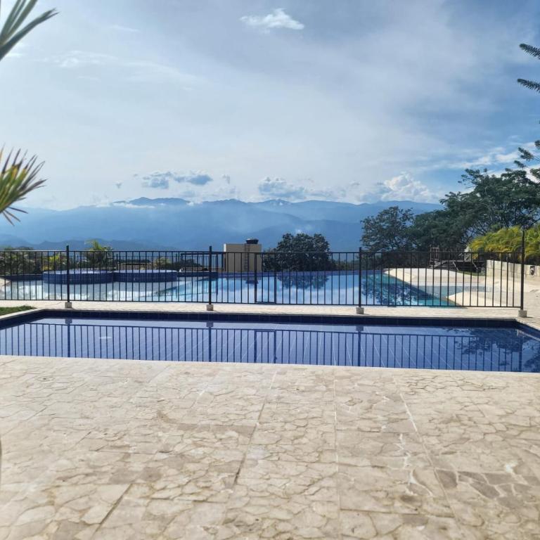 Cabaña en Sopetran - Casa de 4 dormitorios - 30