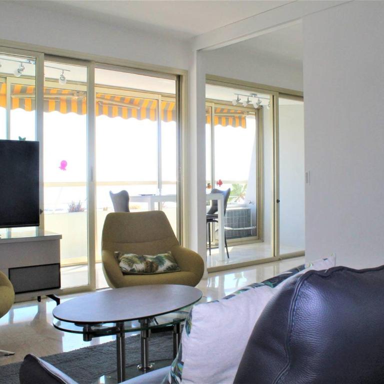 Superbe 3 Pièces avec Terrasse, Clim et Vue Mer à Villeneuve-Loubet - FR-1-252A-92 - Appartement - 1
