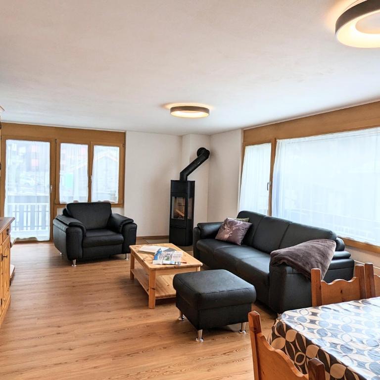 Ferienwohnungen Wallis - Randa bei Zermatt - Apartment mit 3 Schlafzimmern - 1