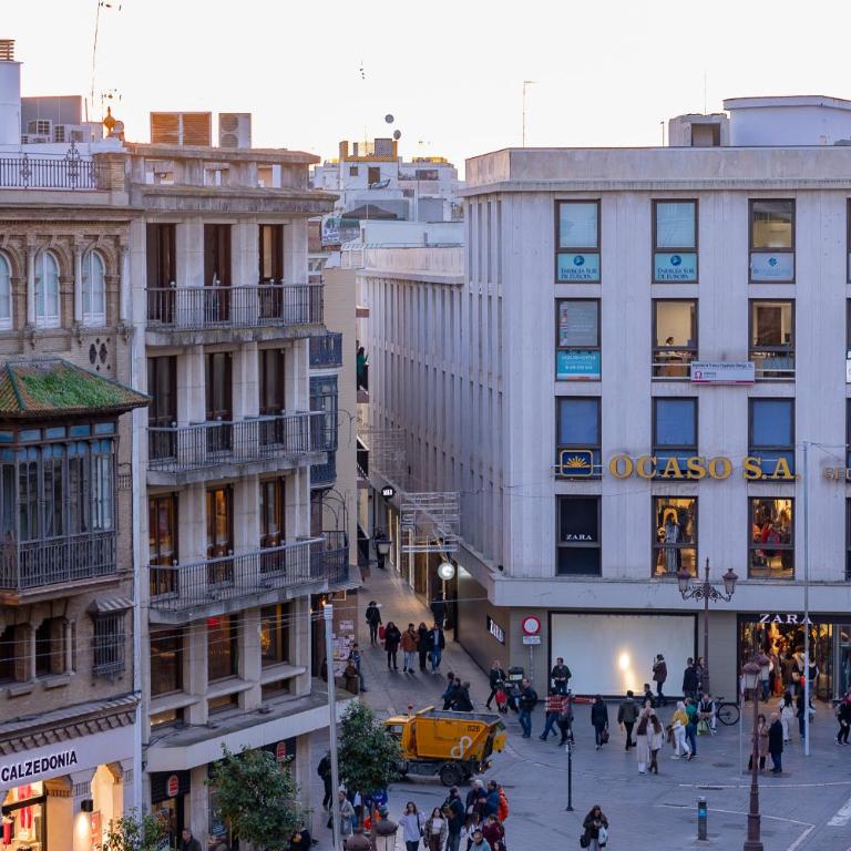 Sevilla deluxe suites - Apartamento Superior con balcón y bañera - 9