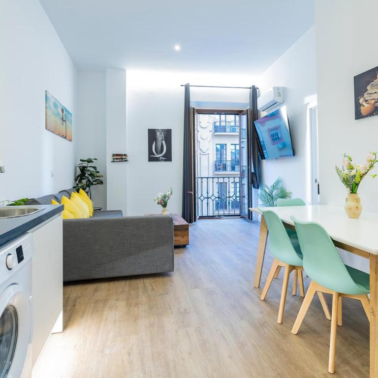 Sevilla deluxe suites - Apartamento Superior con balcón y bañera - 13