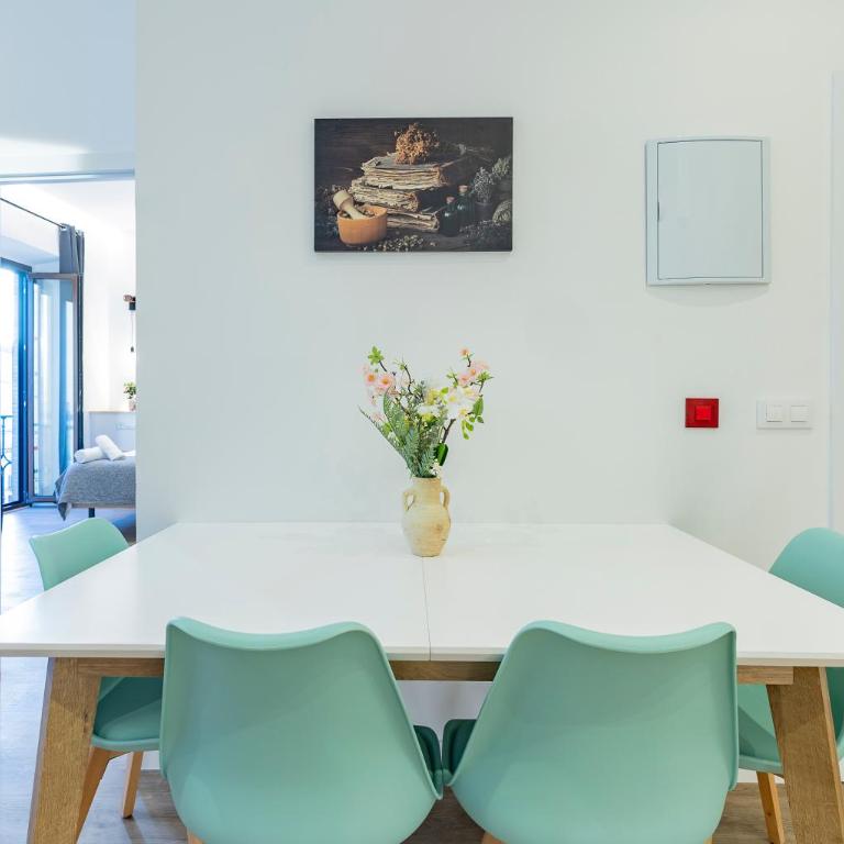 Sevilla deluxe suites - Apartamento Superior con balcón y bañera - 14