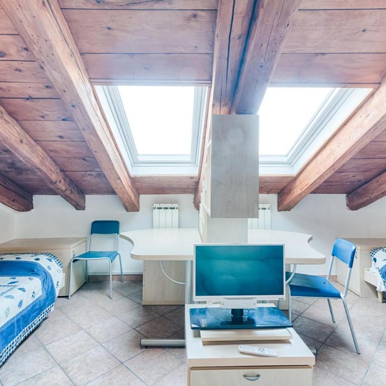 GuestHost - Trieste Loft Central Apartment - Appartamento con 1 Camera da Letto - 1