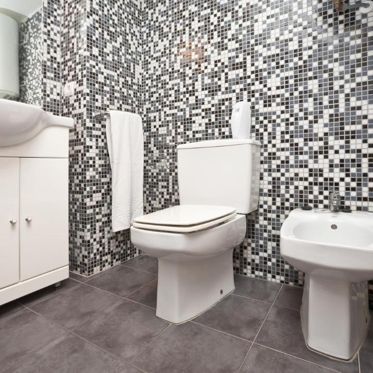 Rentalmar Royal - One-Bedroom Apartment - 9