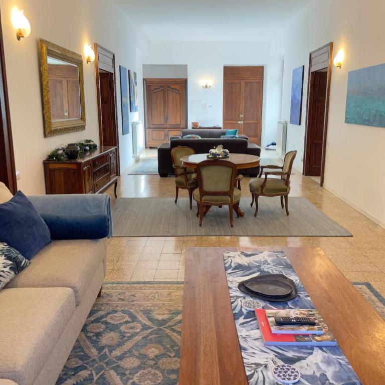 Orvieto: Spacious 3BR 3BA apartment with balcony & patio - Appartamento con 3 Camere da Letto - 4