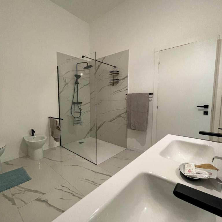 Orvieto: Spacious 3BR 3BA apartment with balcony & patio - Appartamento con 3 Camere da Letto - 18