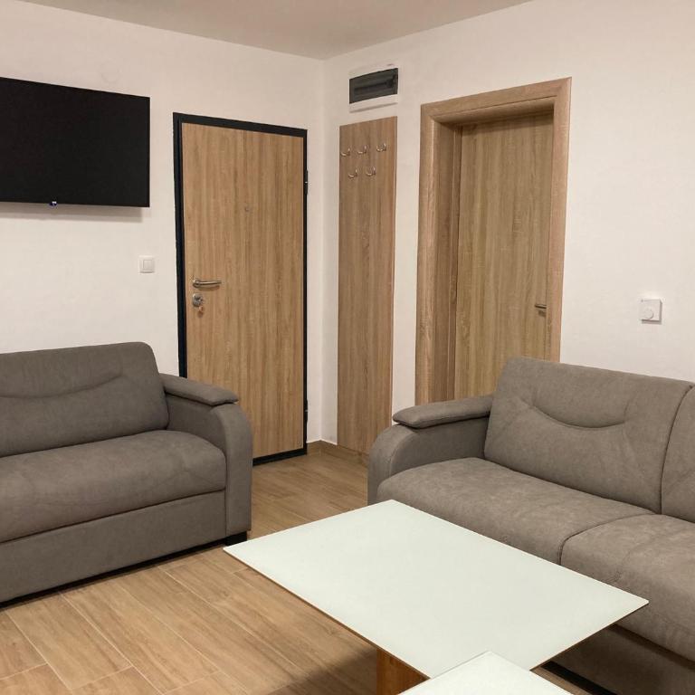 Vila TRNOVO - One-Bedroom Apartment - 11