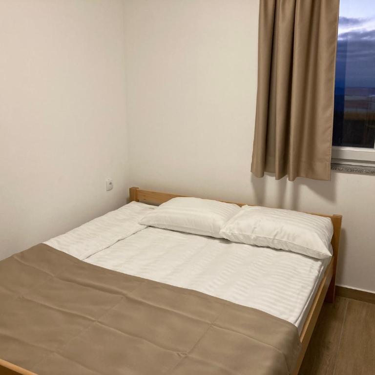 Vila TRNOVO - One-Bedroom Apartment - 3