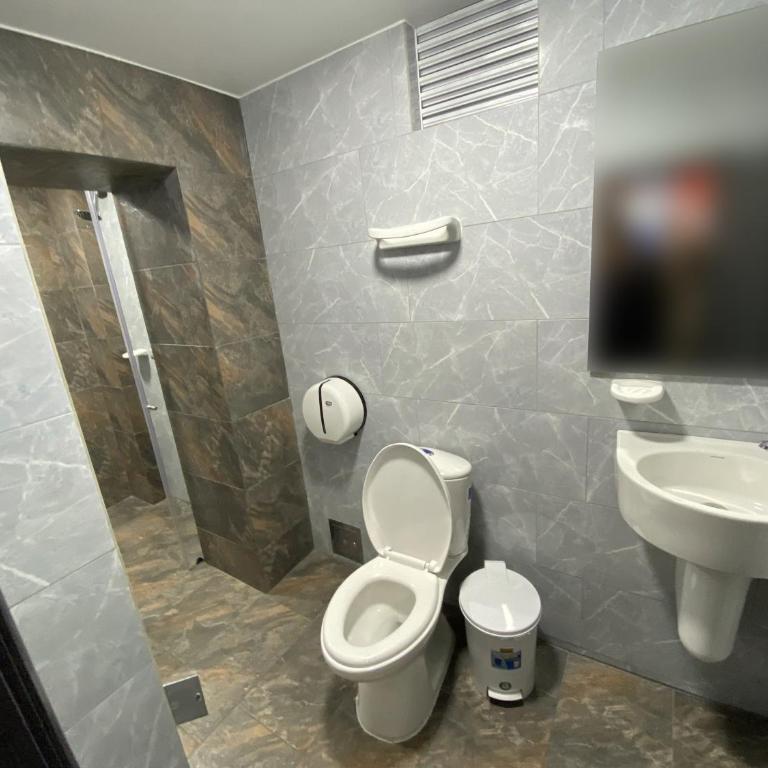 Hotel Balmoral - Deluxe Family Suite - 14