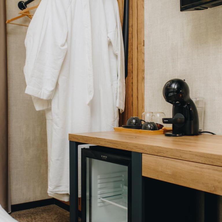 Boutique Luxury Apartments - Deluxe Double Room - 1
