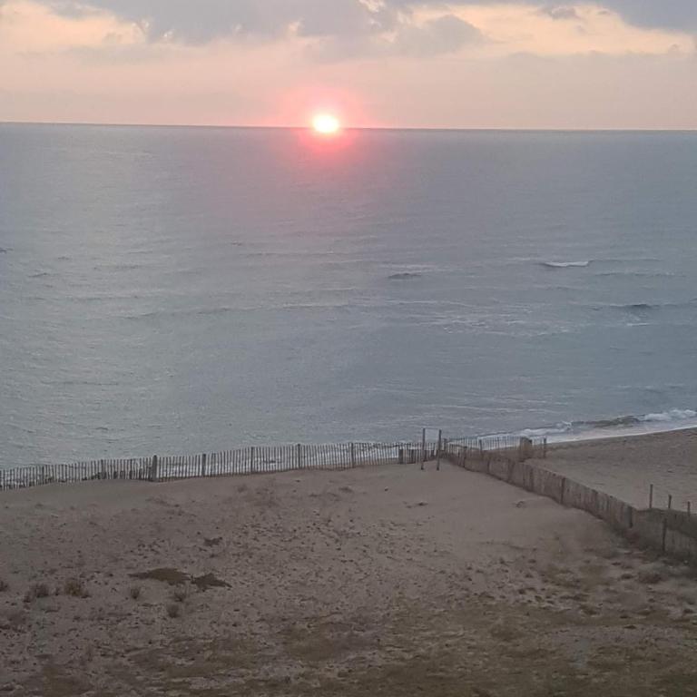 Le Sunset plage , vue mer , accès direct plage, 4 personnes - One-Bedroom Apartment - 15